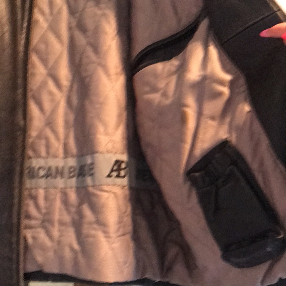 Leather jacket - Picture 3 of 4